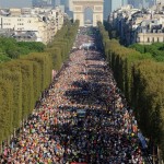 La partenza in Avenue des Champs-Elisees